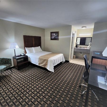 Travelodge By Wyndham Jackson I-40 Exit 82 Exteriér fotografie