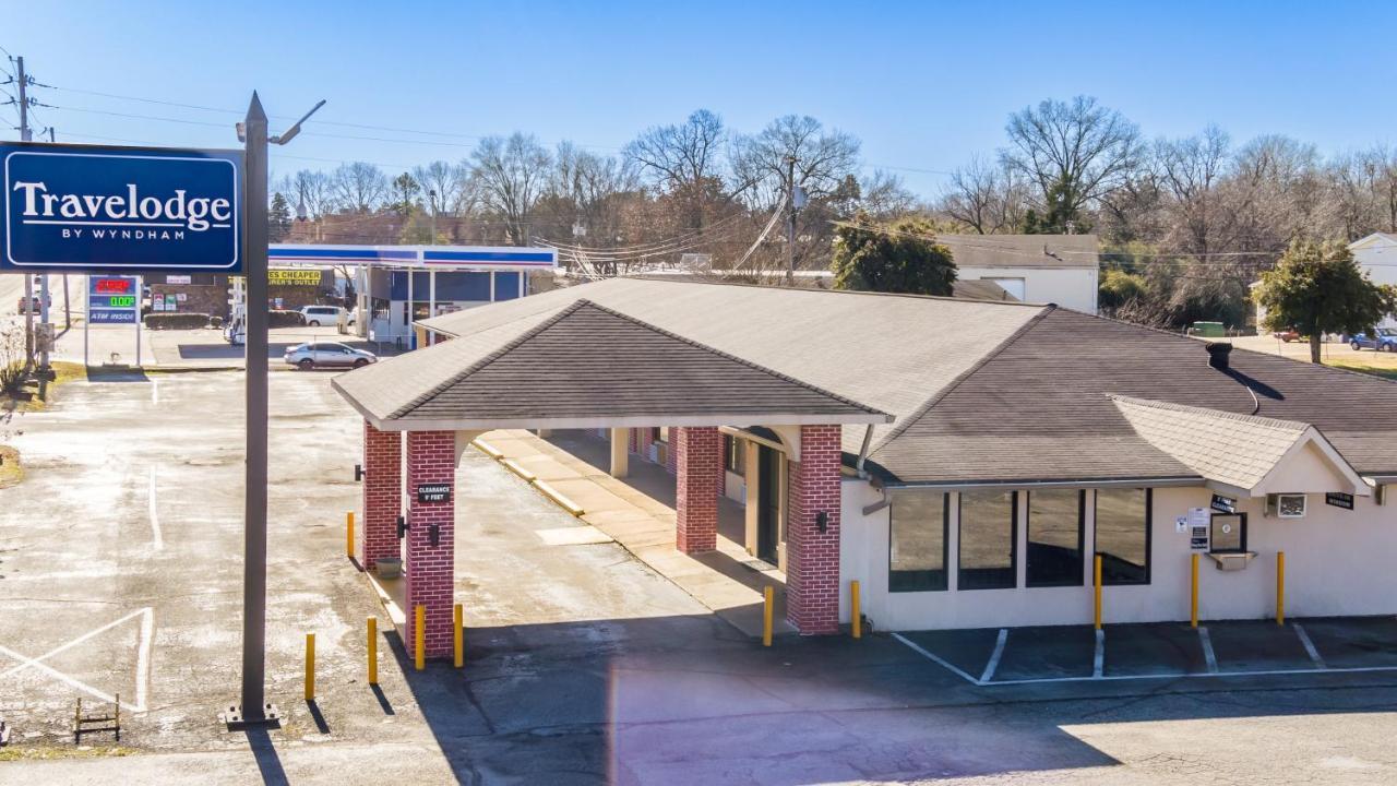 Travelodge By Wyndham Jackson I-40 Exit 82 Exteriér fotografie
